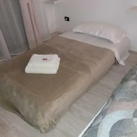 Borgo Antico Self Check-in Guest house